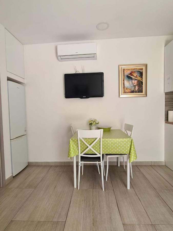 Apartment Bart Spalato Esterno foto